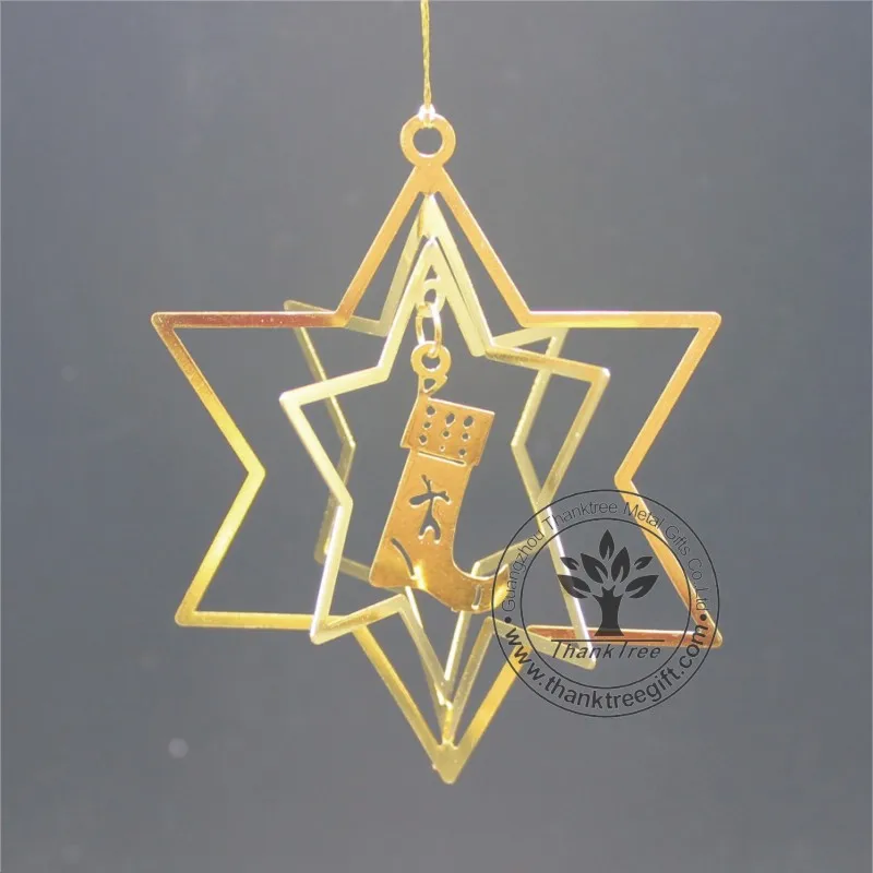 metal craft 3d metal Christmas ornament with a gift box hanging