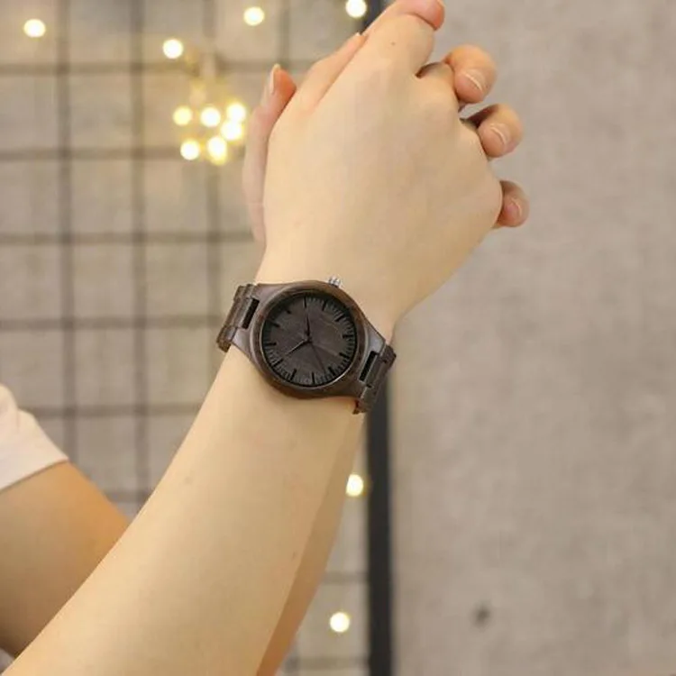 Man Custom Logo Wooden Wristwatch Natural Wood Charm Watches Quartz Mens Wrist Watch Classical Business Style
