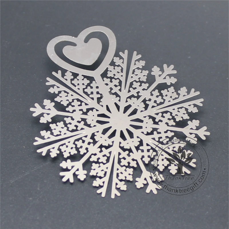 high quality laser cut silver color metal snowflake bookmark