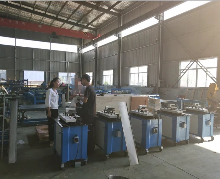 popular production of Lock former machine for process metal sheet from China