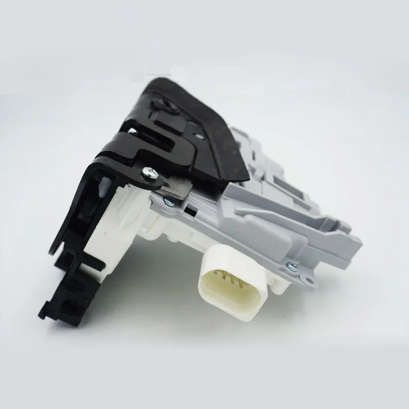 
Car Body Parts Electric Door Lock for VW PASSAT B6 3C4839015A 3C4839015C 