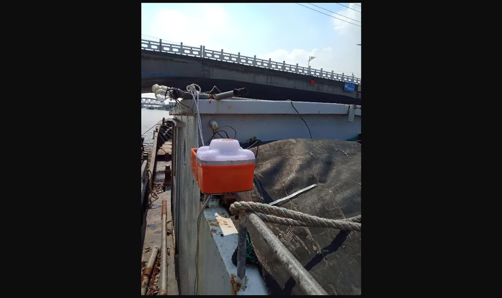 GPS and Beidou positioning terminals for vessels