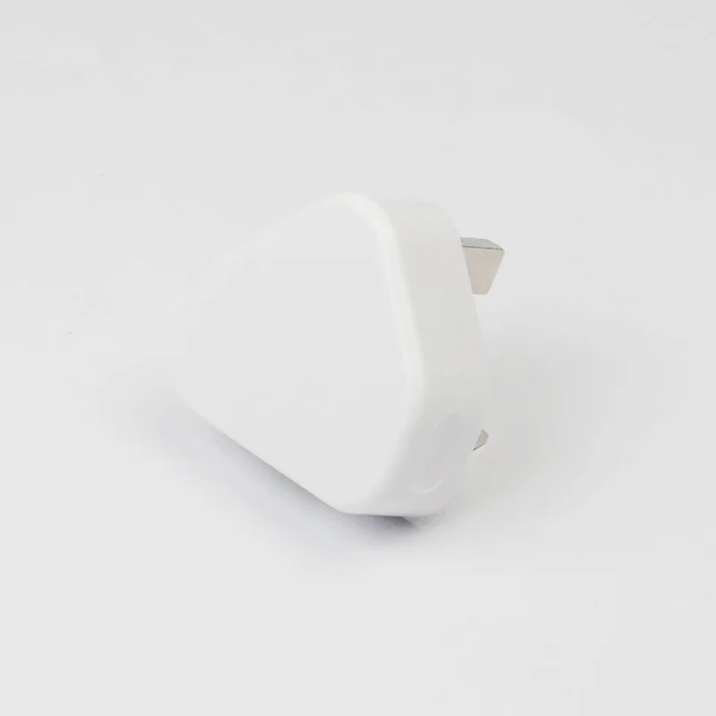 
UK Plug 5V 1A Universal Portable Single USB Wall Charger for Mobile Phone 