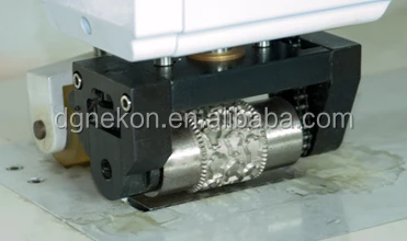 Машина для производства прокладок для обуви