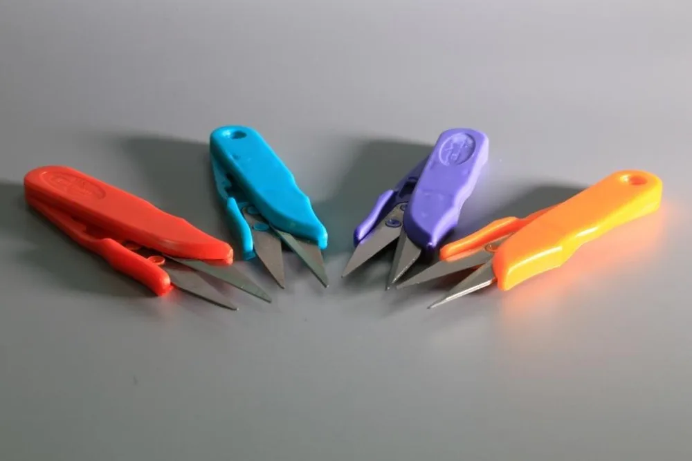 Taiwan yarn thread clippers Mini Thread Cutter With Finger Ring