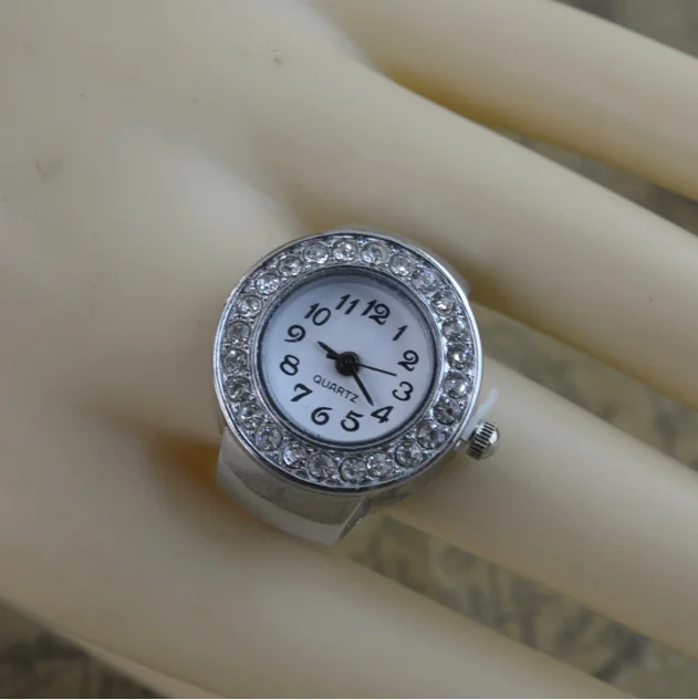 Fashion flower shape finger ring watch for women