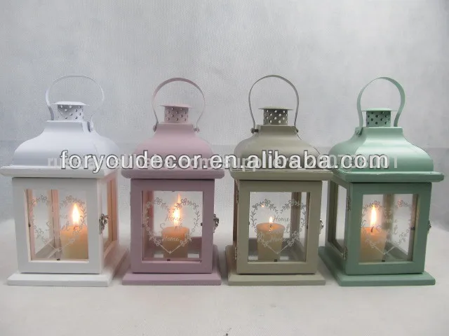 классический деревянный фонарь