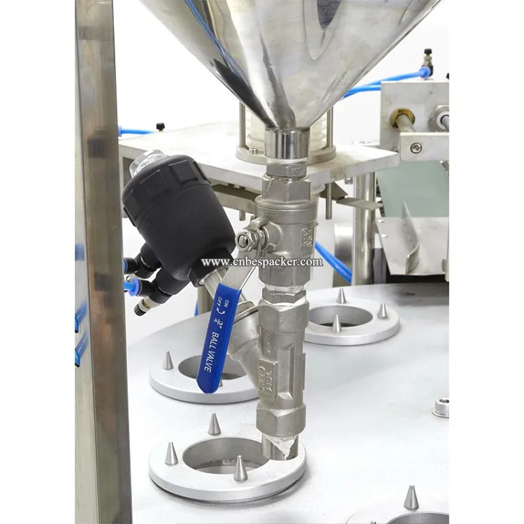 Juice filling and cap sealing machine