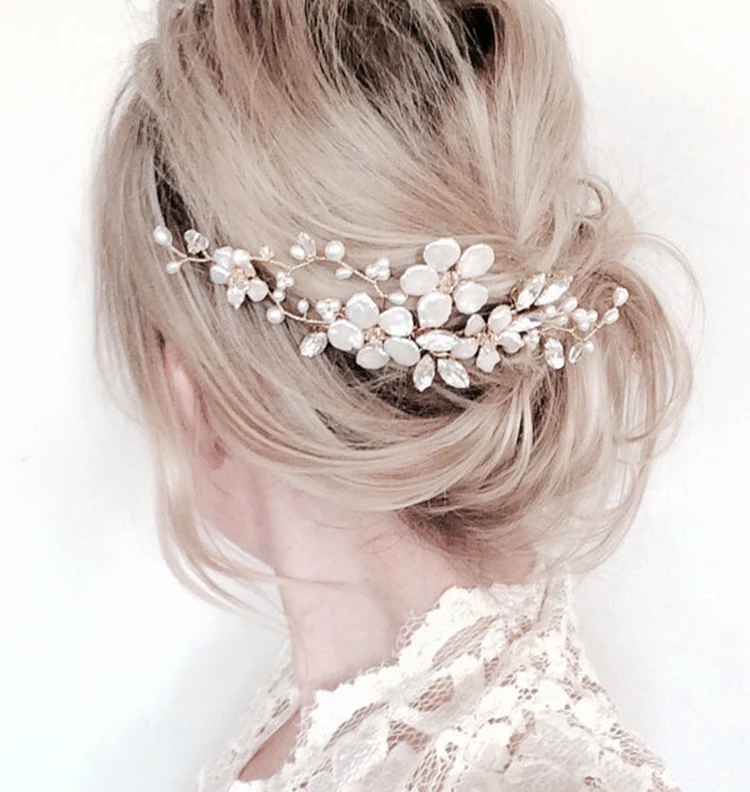 New European Hot Bride Handmade Pearl Hair Comb White Flower Copper Wire Comb