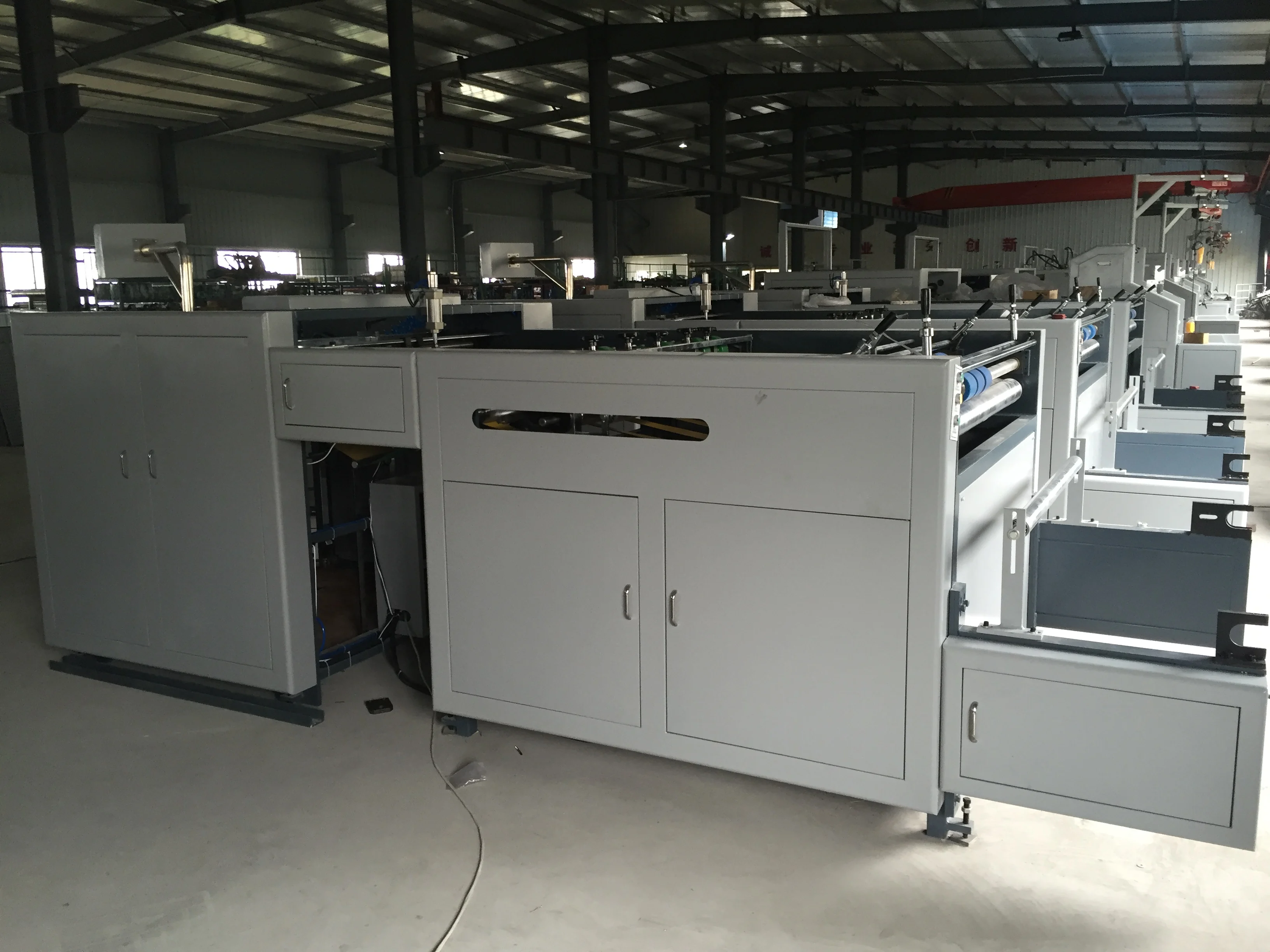 Automatic BOPP OPP PE film laminated paper sheet separating machine film die cutting machine