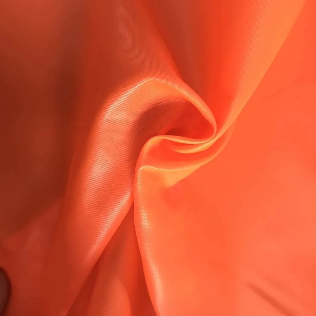 230T 300T Polyester Taffeta NS OIL Cire Fabric For Garment