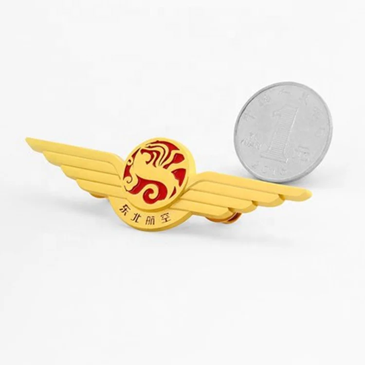 aviation style wings lapel pins custom pilot badge airline pilot badges for souvenir