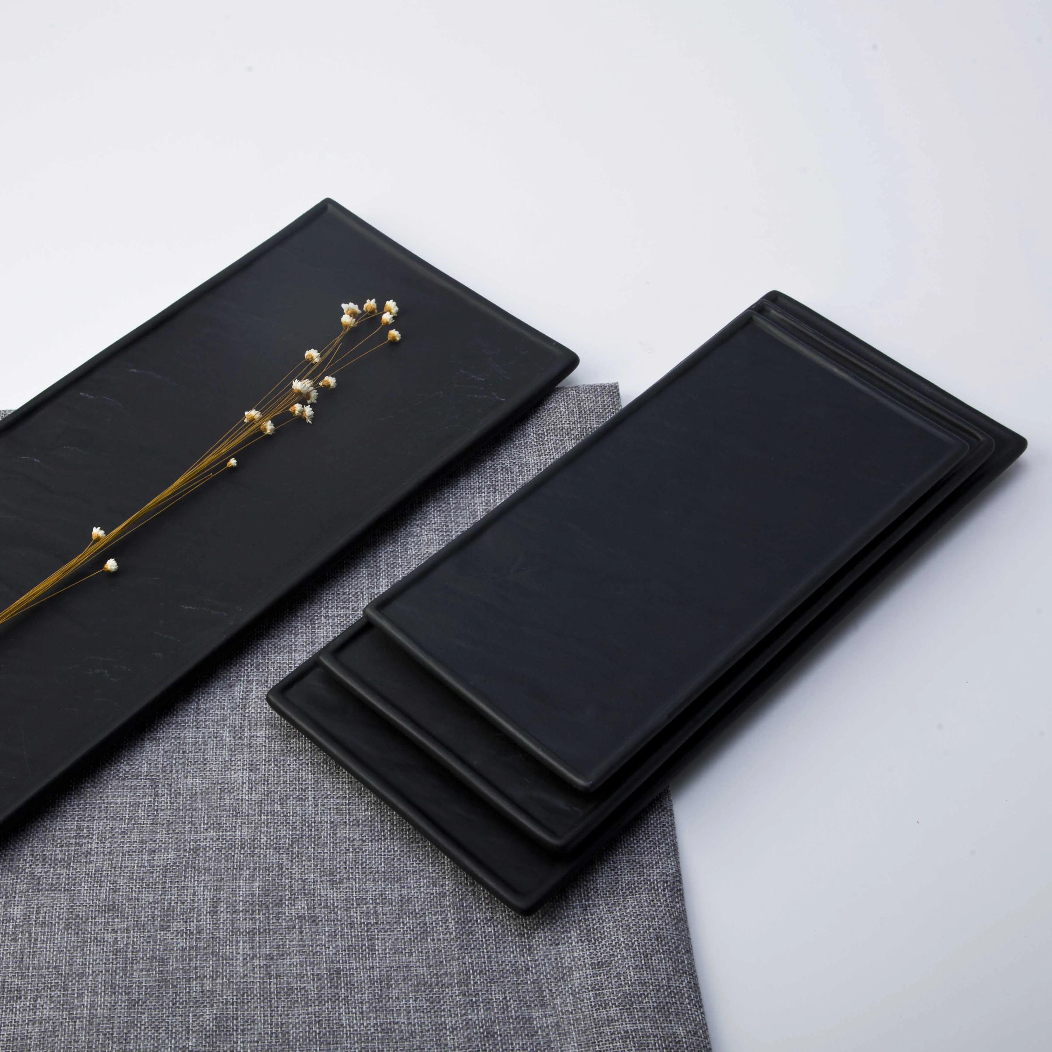 Высококачественный дизайн, роскошное черное прямоугольное блюдо RoHeCa для суши, соевого соуса для ресторана, оптовая продажа блюд для суши!