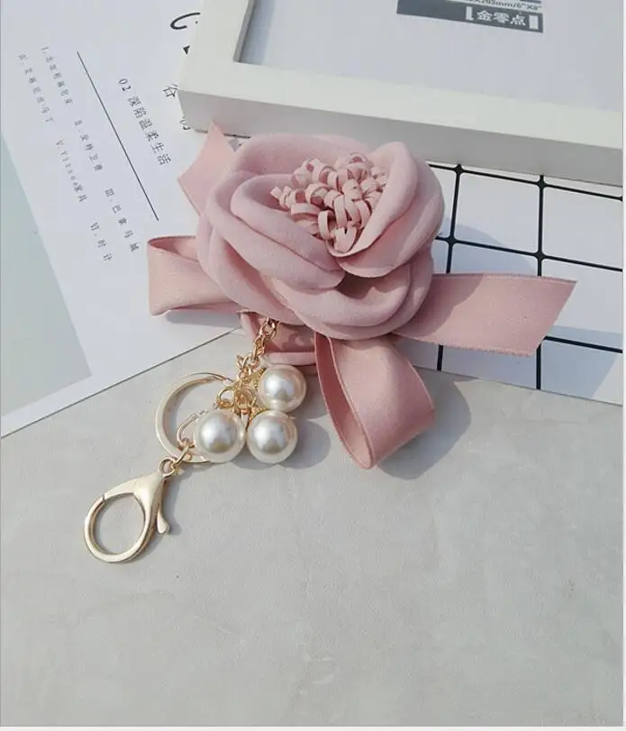 2018 YIWU factory wholesale fashion high quality beautiful Chiffon Flower Pearl keychain