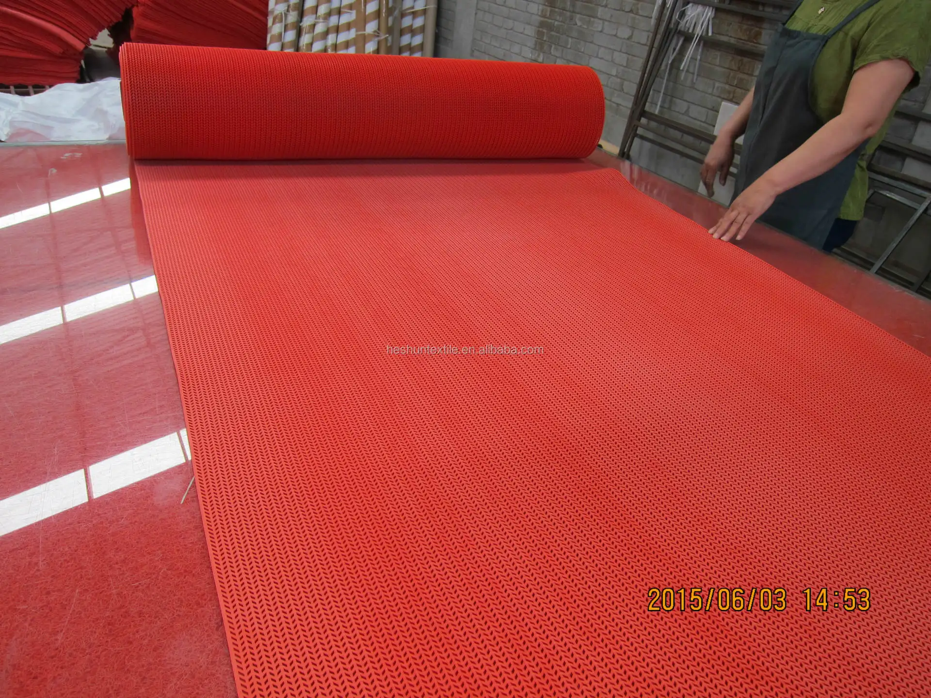 China manufacturer waterproof anti slip PVC floor Mat