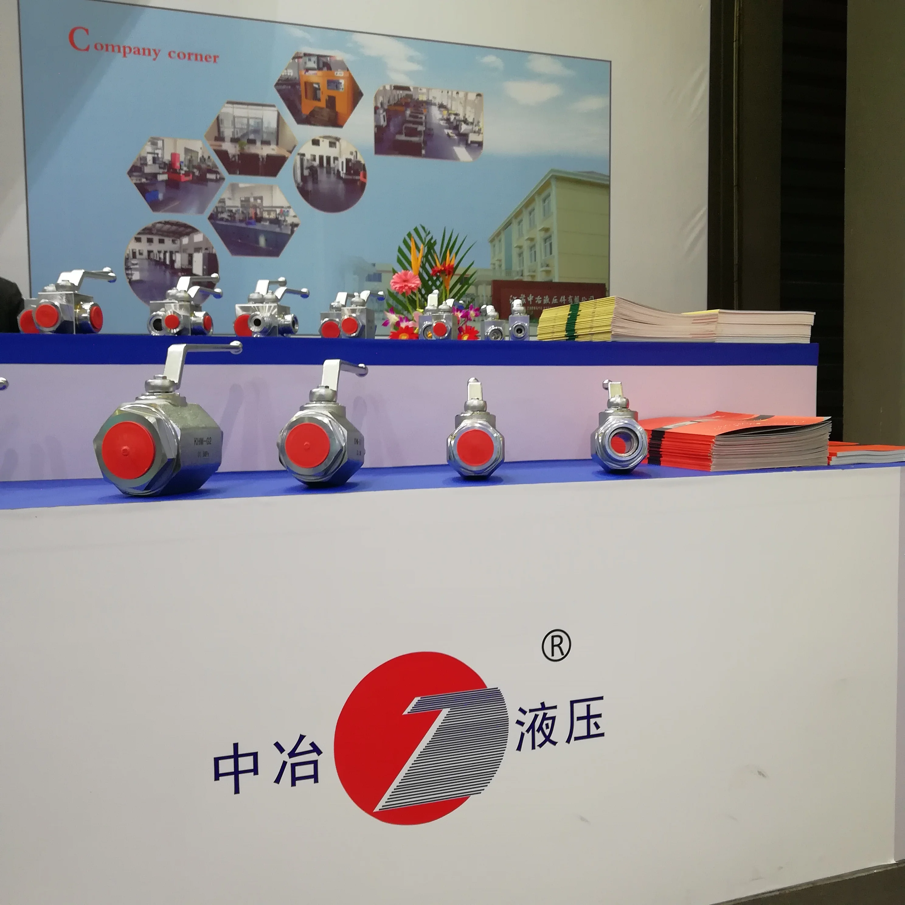 hydraulic unit hydraulic cable control valve three way cock valves