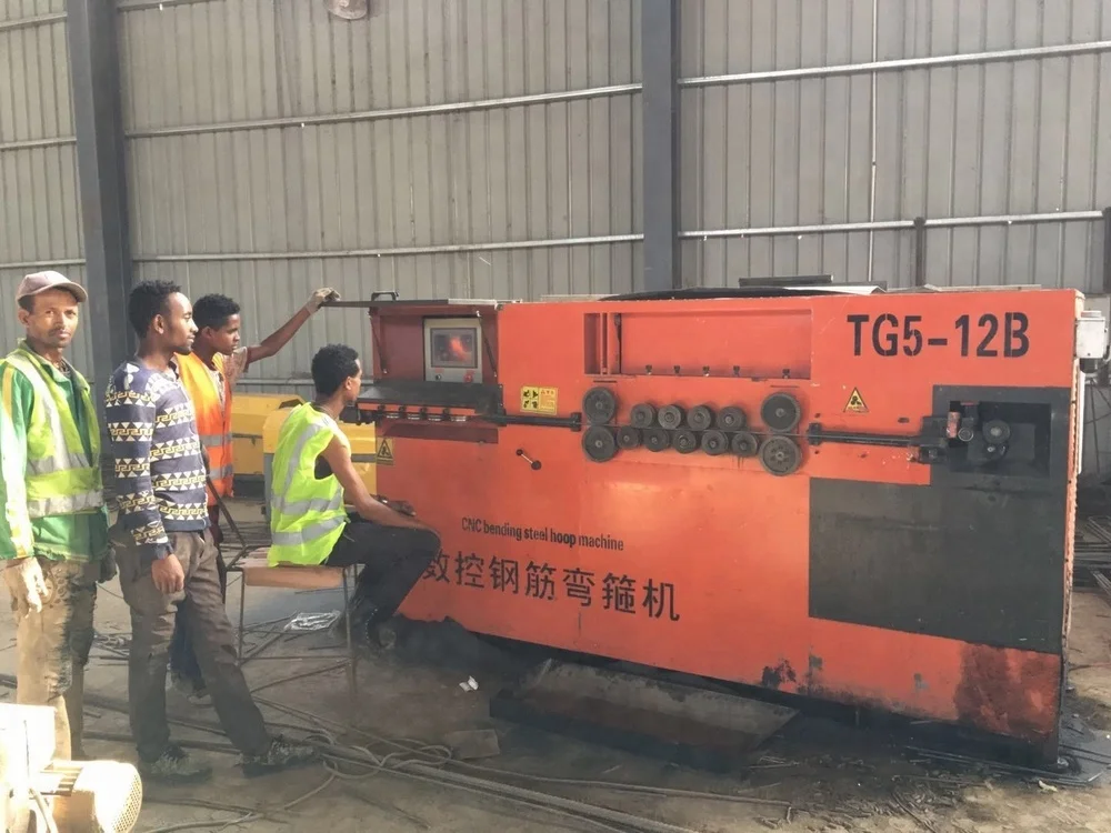  10 лет Заводские продажи 4-12 мм CNC автоматический гибочный станок для строительной
