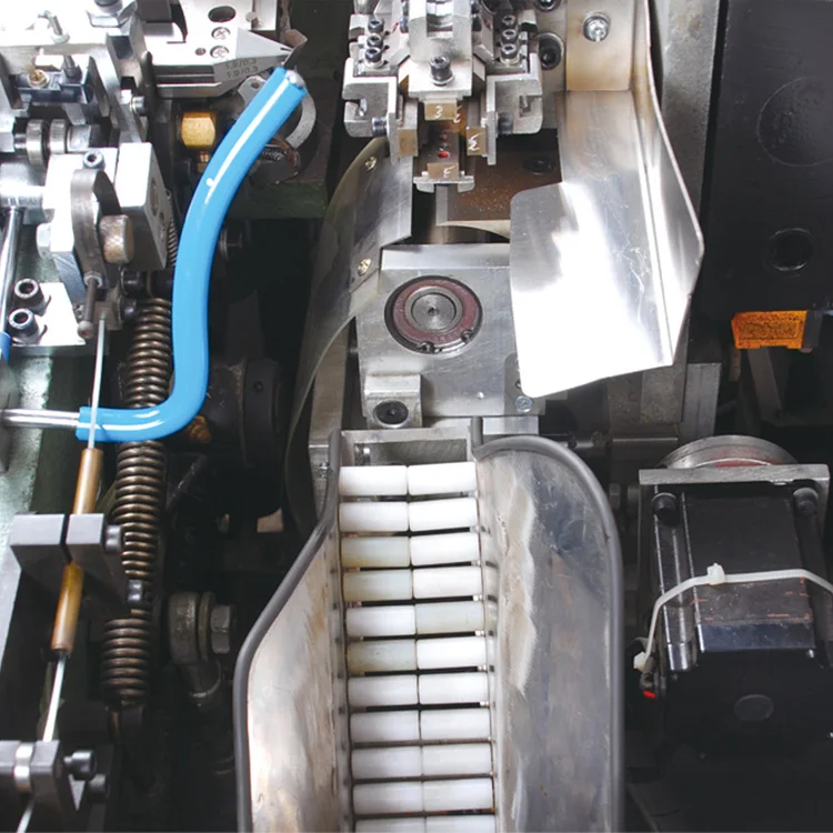 High speed cnc 2 colors 5 axis special holes toothbrush machine tufting machine for tooth brush making