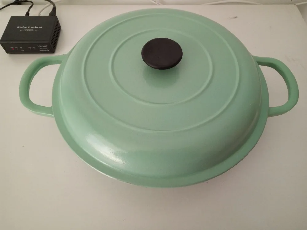 
12 Inch Cast Iron Enamel Shallow Casserole With Bakelite Knob 