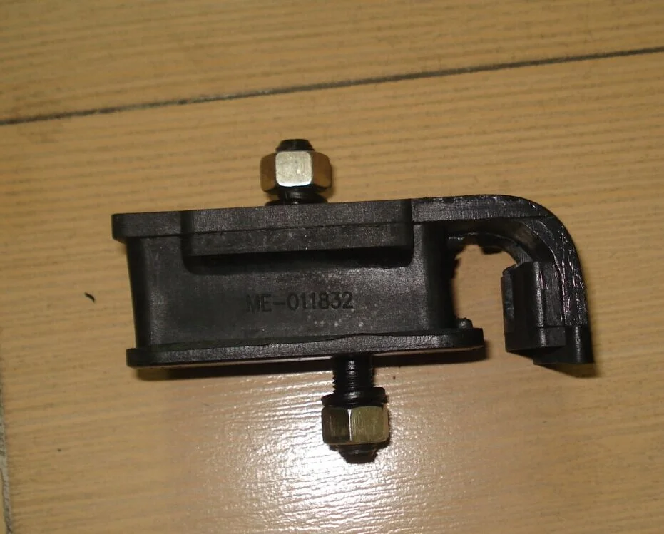 truck engine parts PS100 rubber engine mounting for mitsubishi canter ME11832