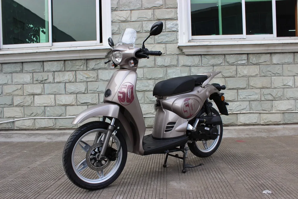 
50CC 150CC 16 inch EEC EPA Gas scooter 