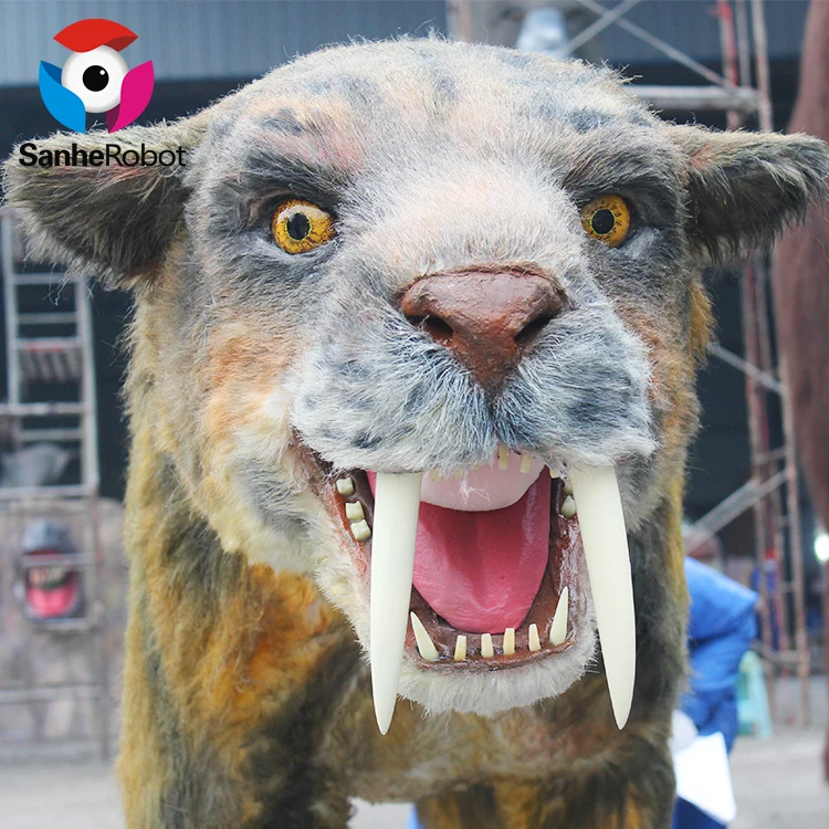 Artificial Lifesize Animatronic Saber-toothed Tiger