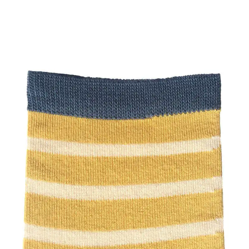 Bamboo Cuff Flat Socks with Stripes and Seamless Toes