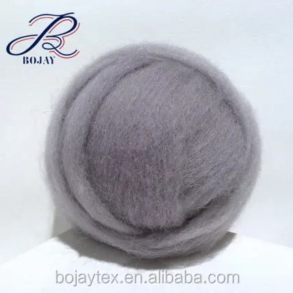 
15-23 Micron 100% Australia Merino Wool Roving Top Super Chunky Giant Thick Wool Yarn for Blankets 