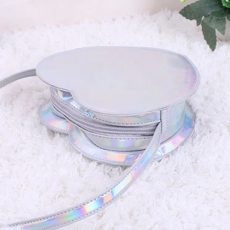 2021 Laser PVC mini heart shape holographic pvc tote bag