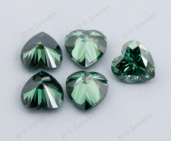 Factory Prices Synthetic Moissanite Diamond Blue Heart Moissanite Stone