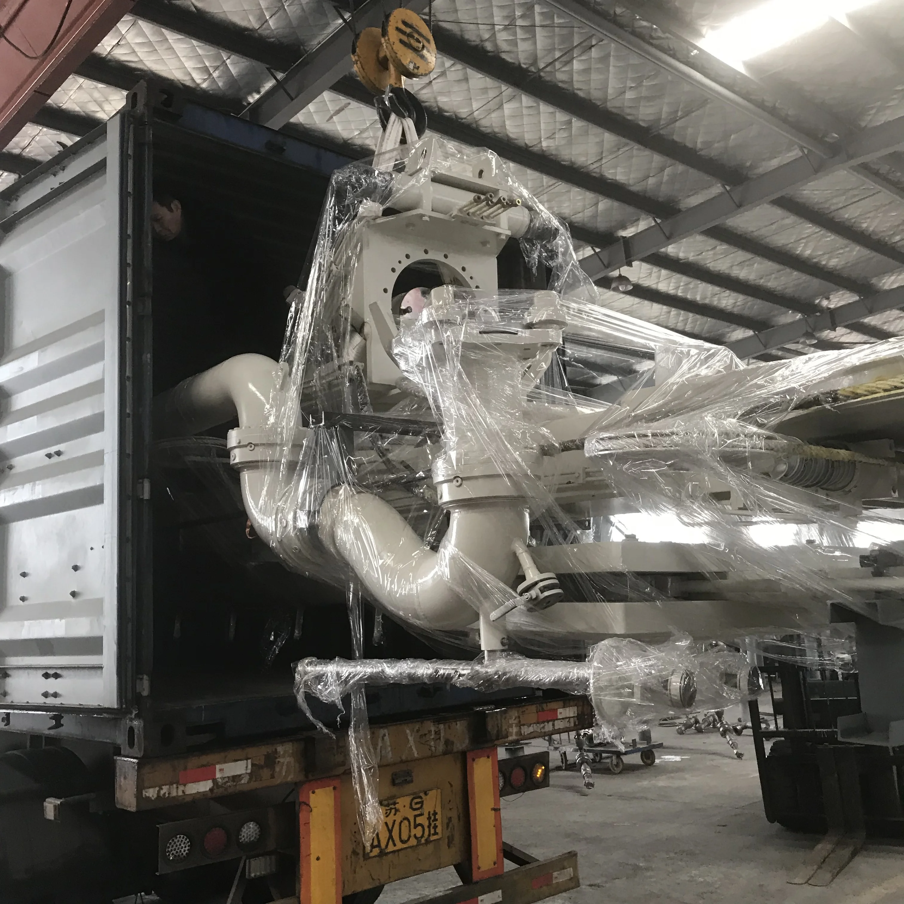 
marine loading unloading arm for oils and chemicals 