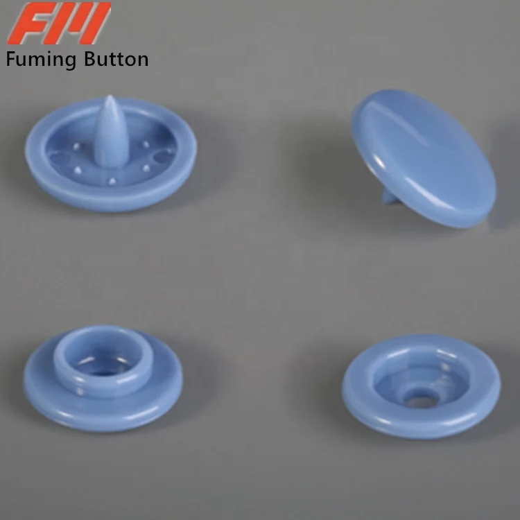 Snap fastener for clothes