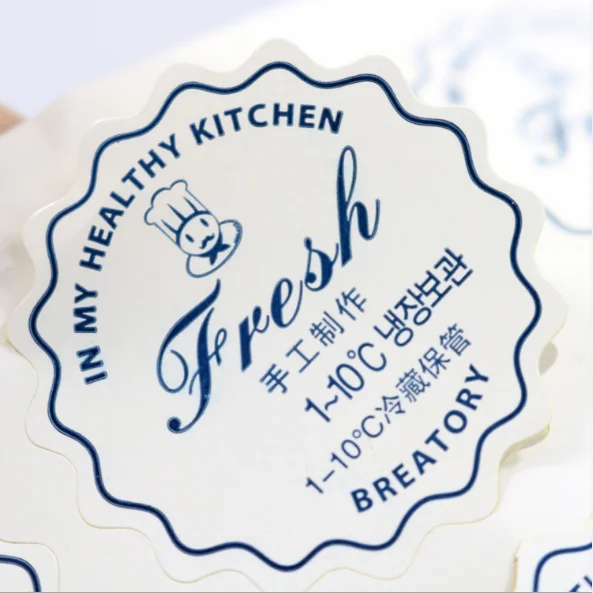 Custom Printing Uv Spot Gold Foil Embossed Premium Textured Paper Wine Label Personalize Wine Bottles Labels