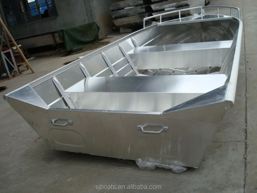 Cheap New small Aluminum bass fishing boat for sale with outboard engine boat price