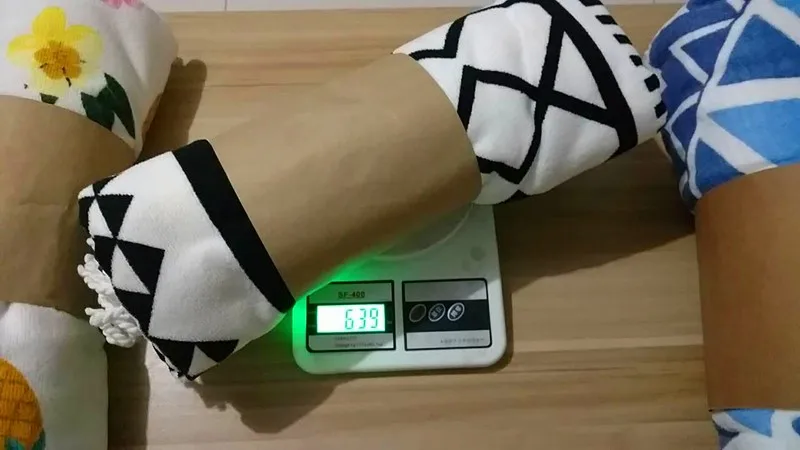 
Custom Reactive printed microfiber round beach towel mandala towel with tassels travel blanket towel 