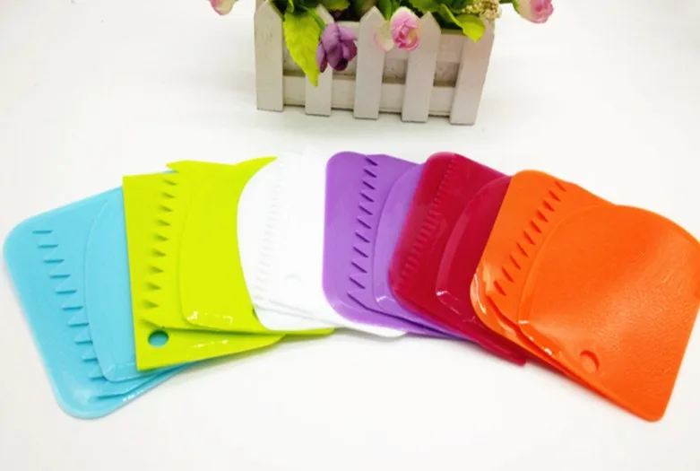 Baking tools Cake Smoother Set Icing Scraper Smoother Cutter for Dough Cream Scraper