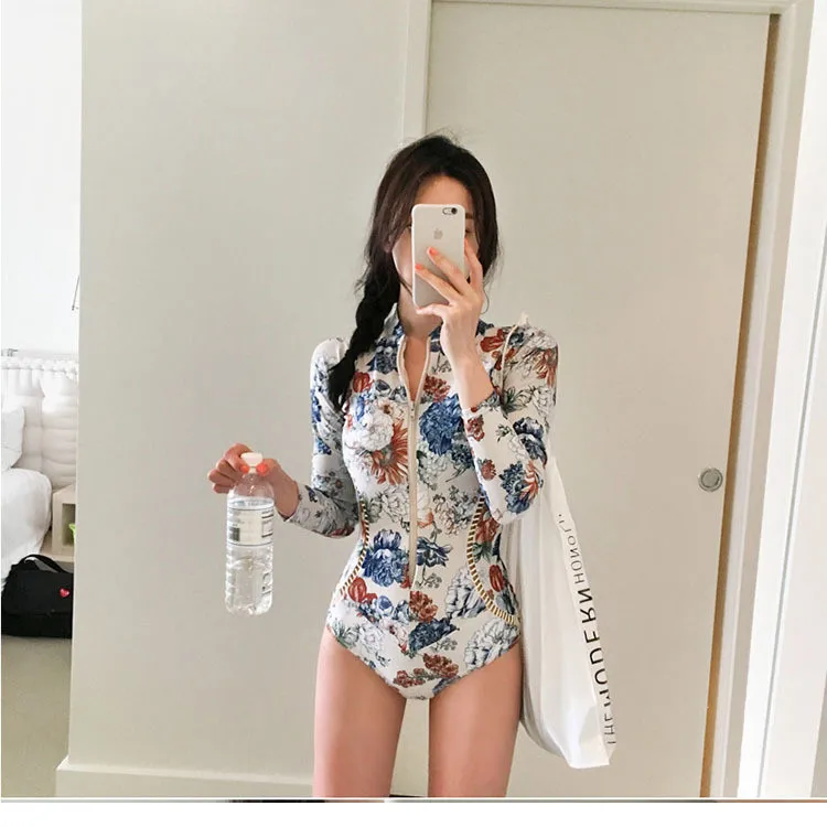 Fitness Sublimated Custom Blank Cheap Full Print Short Sleeve Rush Guard Women