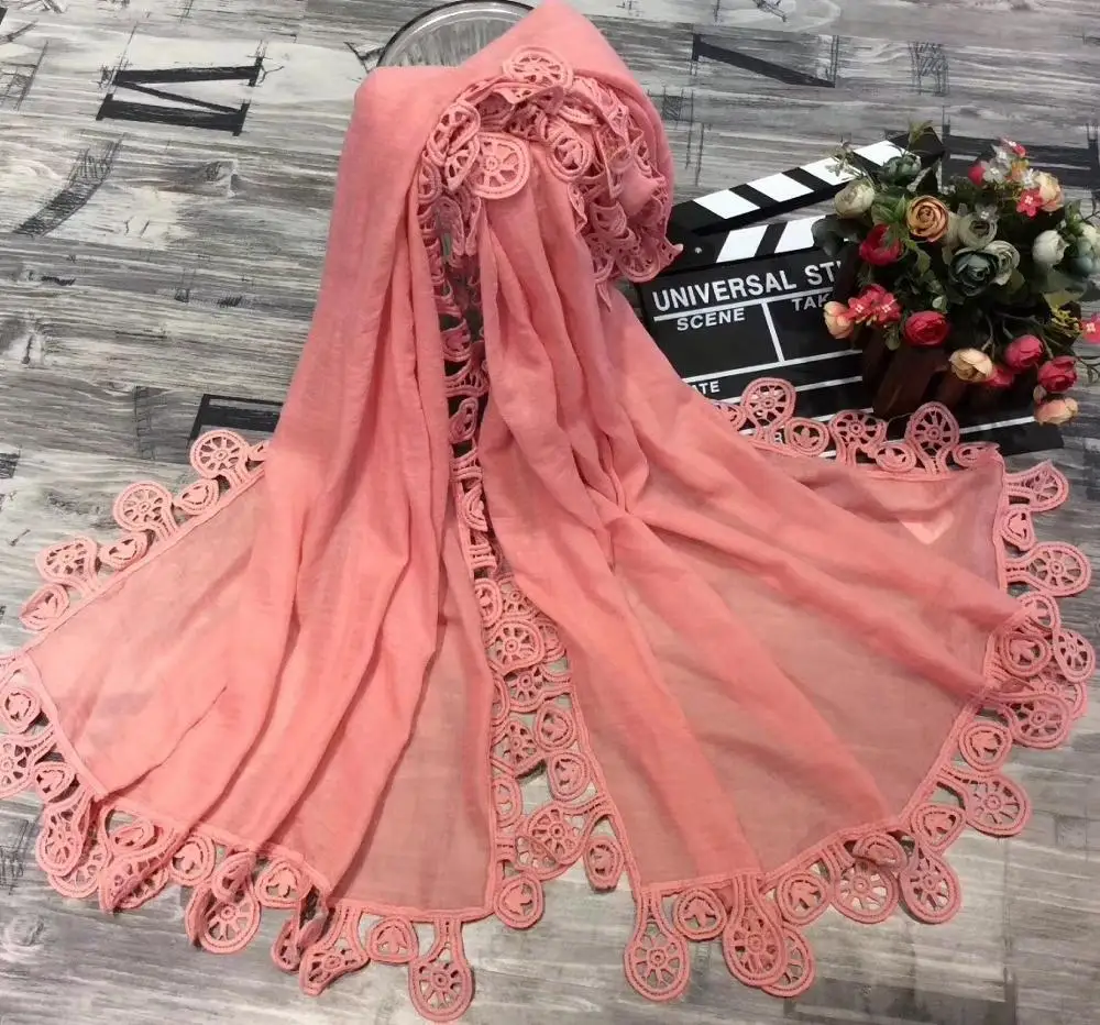 Yiwu  manufacturers muslin stunning wedding party new shawl echarpe lady TR cotton lace headscarf