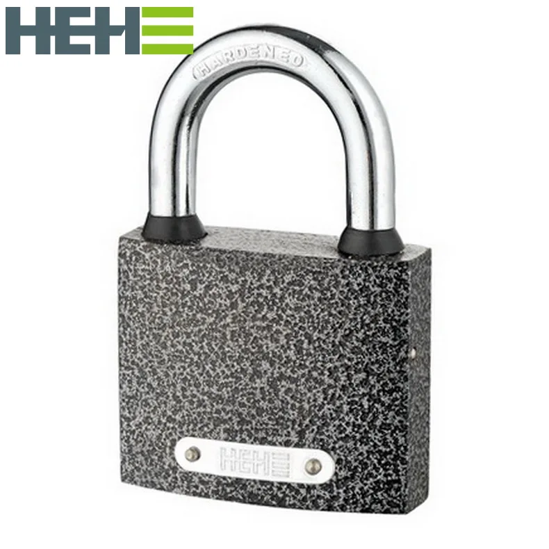 40mm 50mm 60mm Top Security Black Color Paint Iron Padlock With Waterproof Ring
