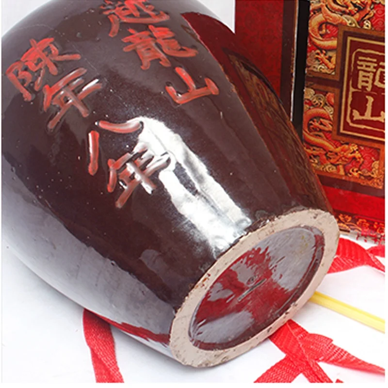  Вино Hua Diao для пожилых 8 лет заполненное в баночке