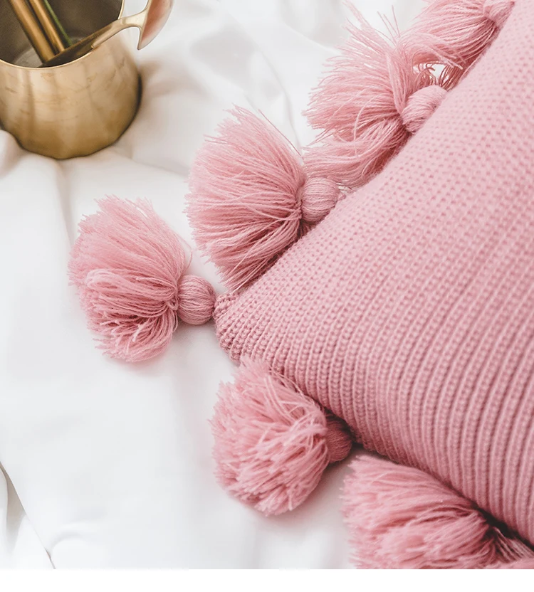 Wholesale Modern style Decorative Throw Pillows With Tassels