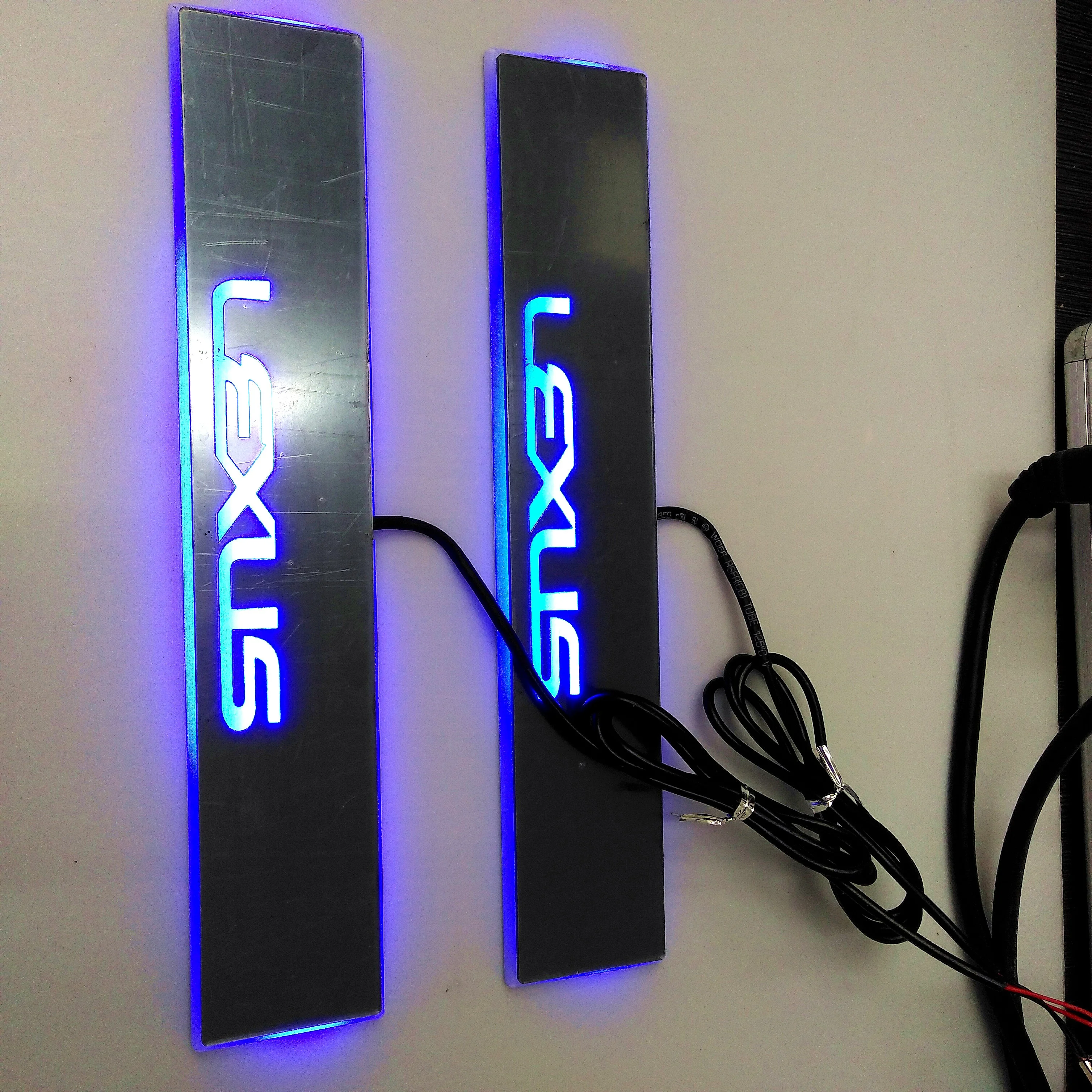 DAO Car Accessories Welcome Pedal Light Moving Door Scuff Lamp Door Sill LED Logo Light Car Led Step Light Bars