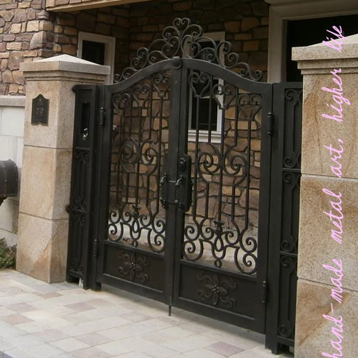 Fancy Design Iron Pipe Simple House Front Gate