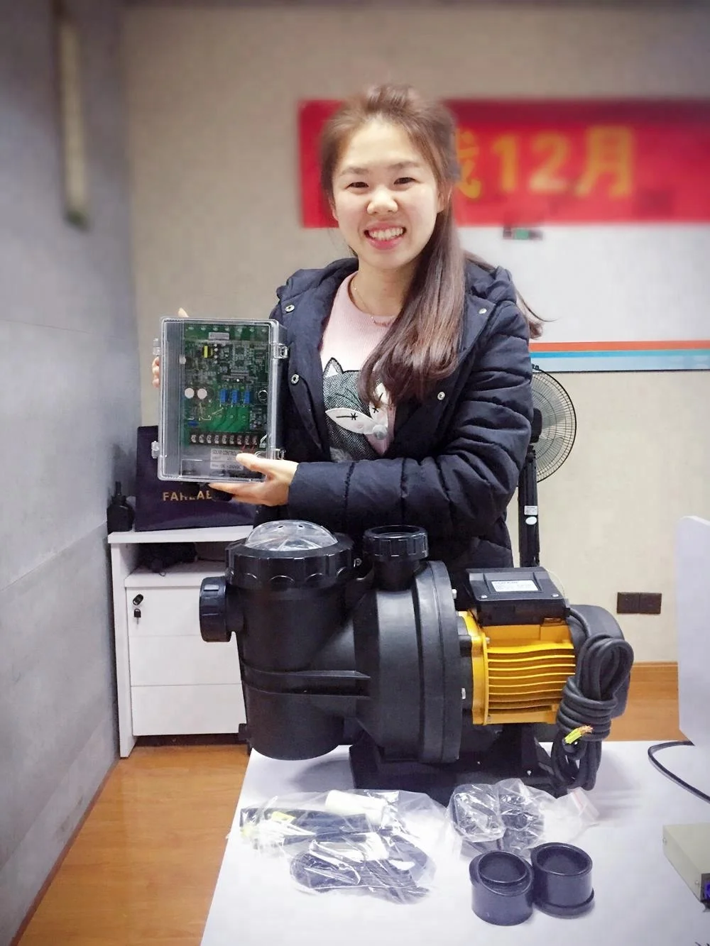 solar powered water pump for swimming pool slide