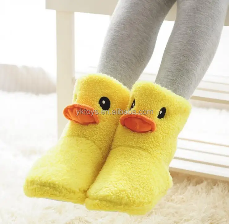 
New design winter slipper plush duck slipper animal shape warm up slipper 