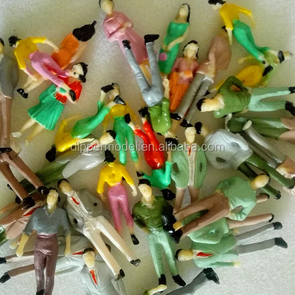 1:50 O scale color painted plastic miniature model human figures for architectural model and train model layout