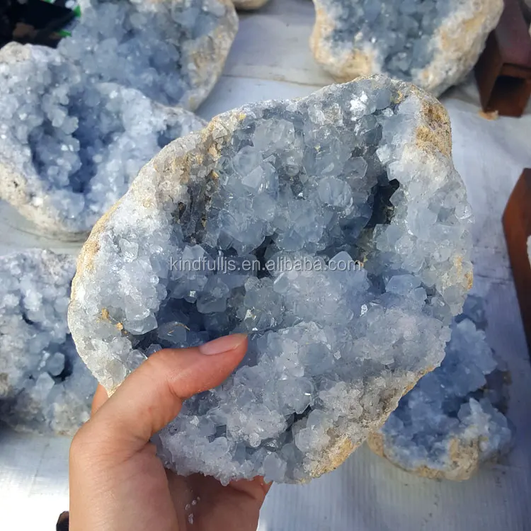 Wholesale Crystal Quartz Geodes Blue Calcite Crystal Stone Geodes