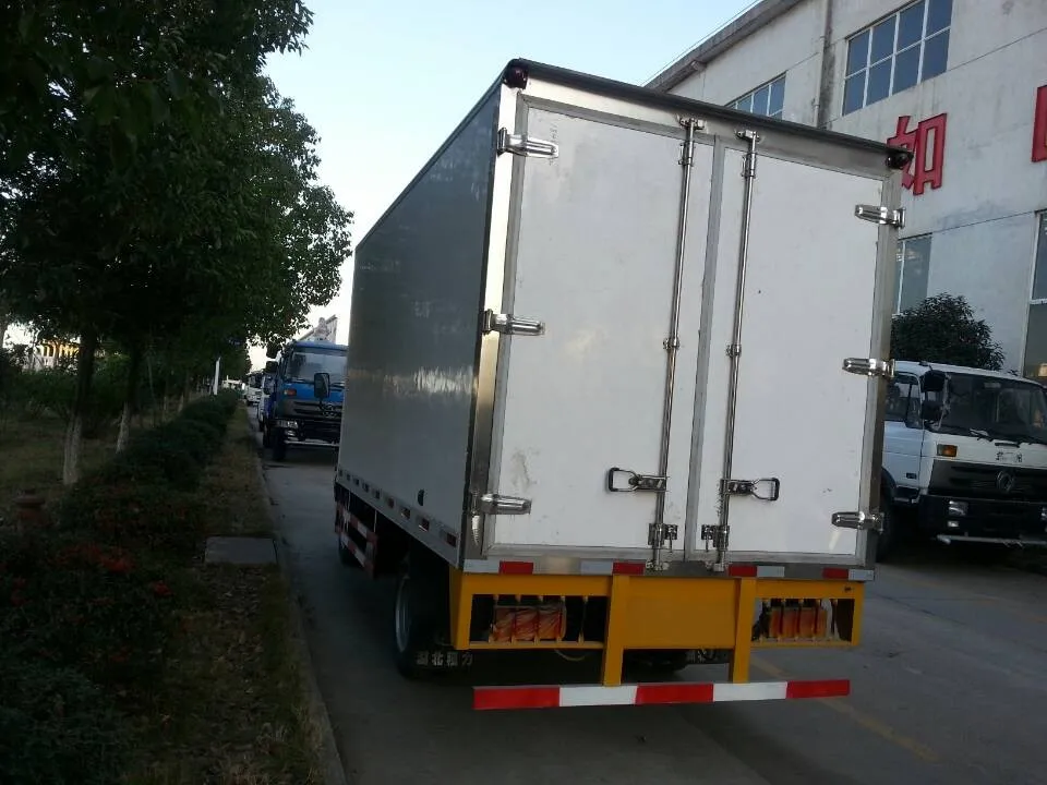 Iveco-yuejin refrigerator cooling van truck/thermo king refrigerator truck 3-5tons right hand drive