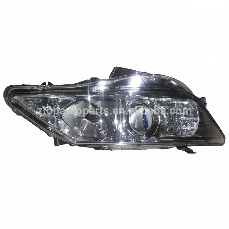 Auto Headlamp Car Lamp for Toyota Camry 2015-2017 81185-06D20