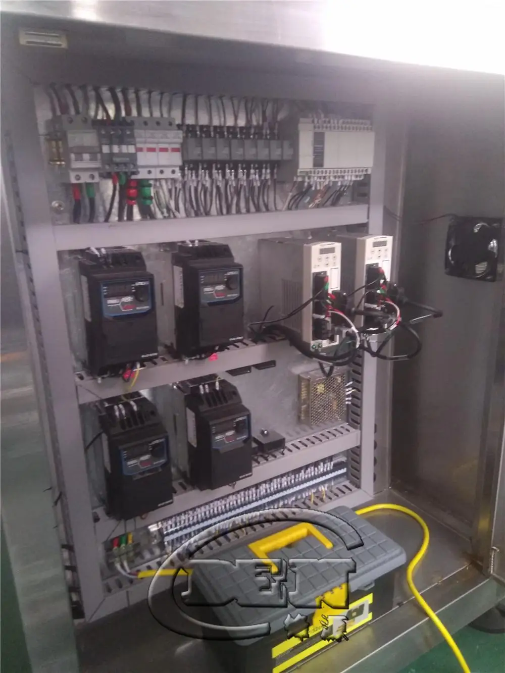 
Ice Cream Filling Machine Liquid Bottle Filling Machine With 2/4/6/8/10 Heads 